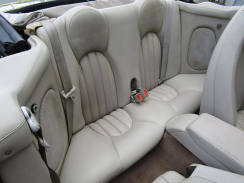 Used 2000 Jaguar XK8 Convertible RWD image 13