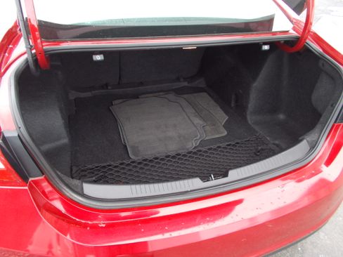 Used 2016 Chevrolet Malibu LT image 20