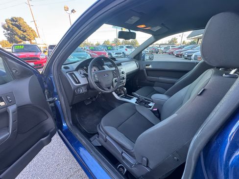Used 2009 Ford Focus SES image 16