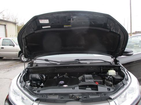 Used 2018 Toyota Highlander XLE image 73