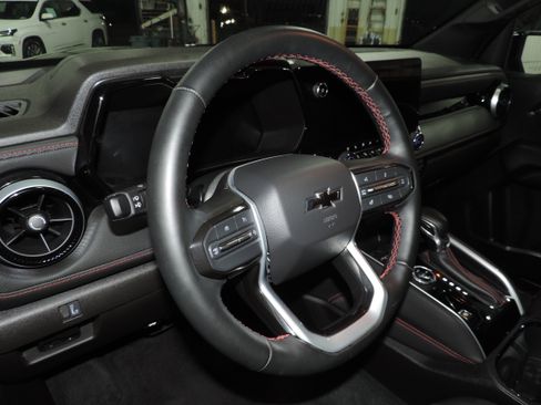 Used 2023 Chevrolet Colorado Z71 image 29