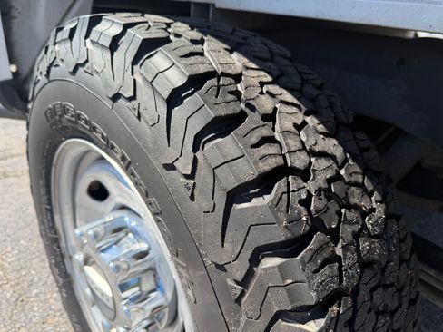 Used 2017 Ford F250 2WD Regular Cab Super Duty image 20