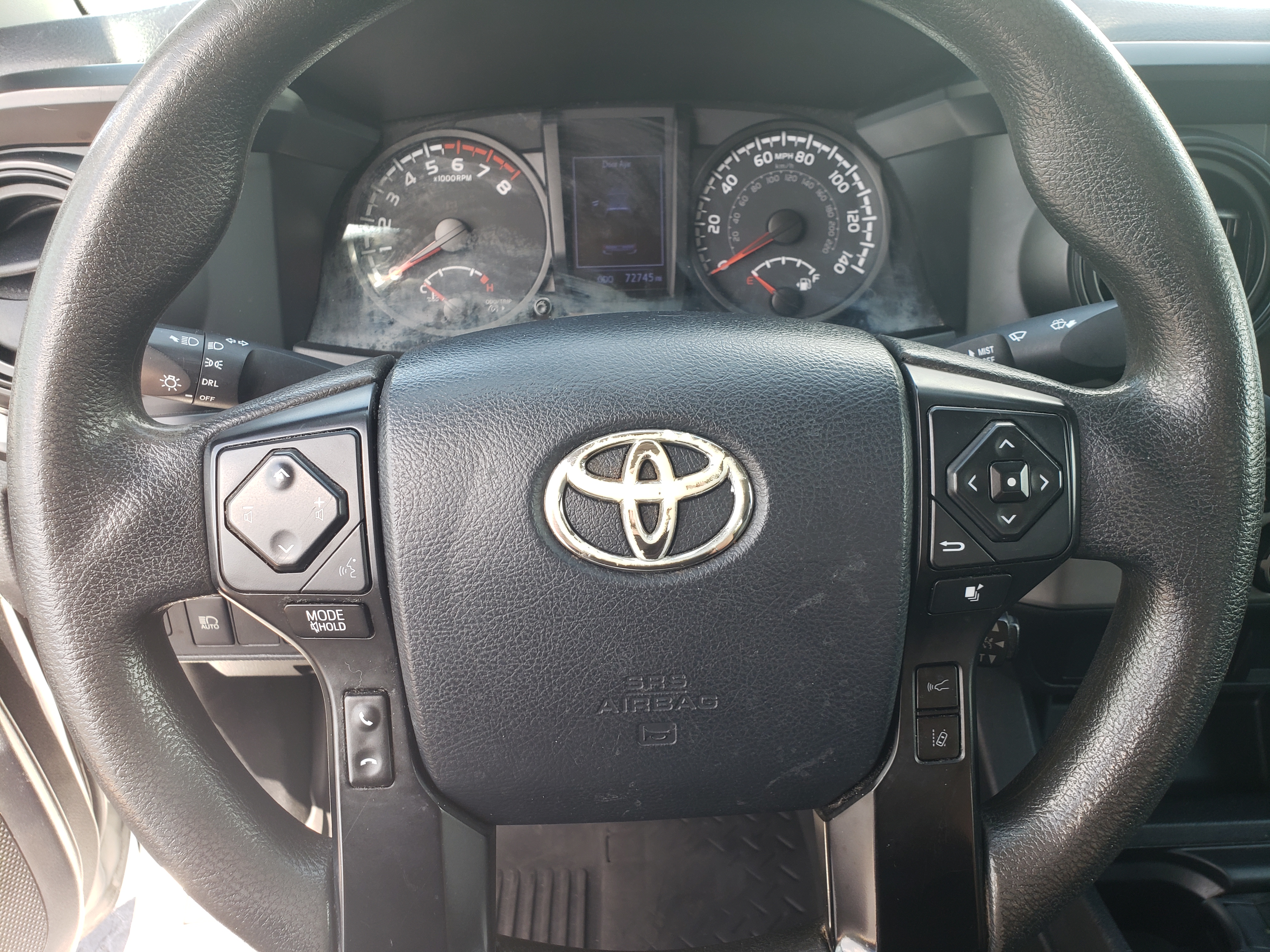 Used 2020 Toyota Tacoma 2WD Access Cab image 11
