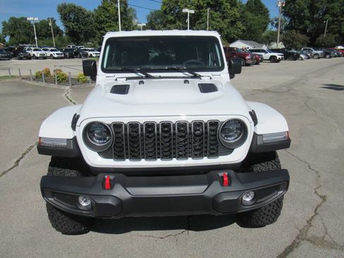 New 2025 Jeep Wrangler Unlimited Rubicon image 13