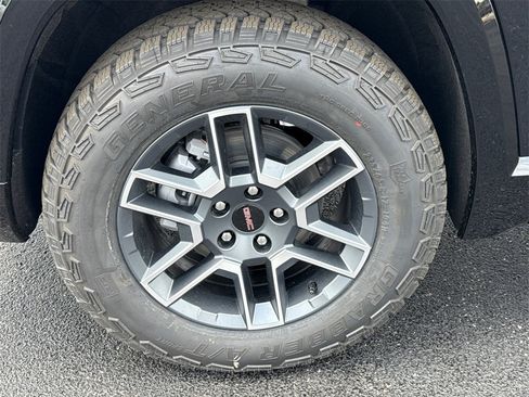 New 2026 GMC Terrain AT4 image 11