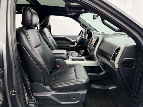 Used 2020 Ford F150 Lariat image 36