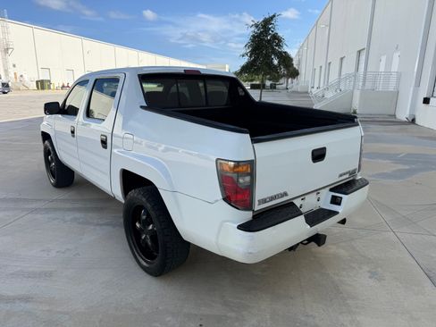 Used 2006 Honda Ridgeline RT image 31