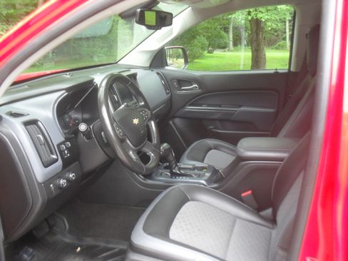 Used 2018 Chevrolet Colorado Z71 image 7