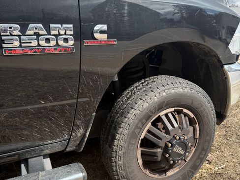 Used 2015 RAM 3500 SLT image 18