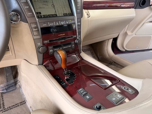 Used 2008 Lexus LS 460 image 11