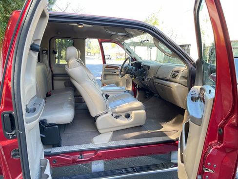 Used 2003 Ford F250 Lariat image 13