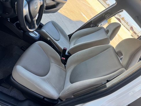 Used 2007 Honda Fit Sport image 19