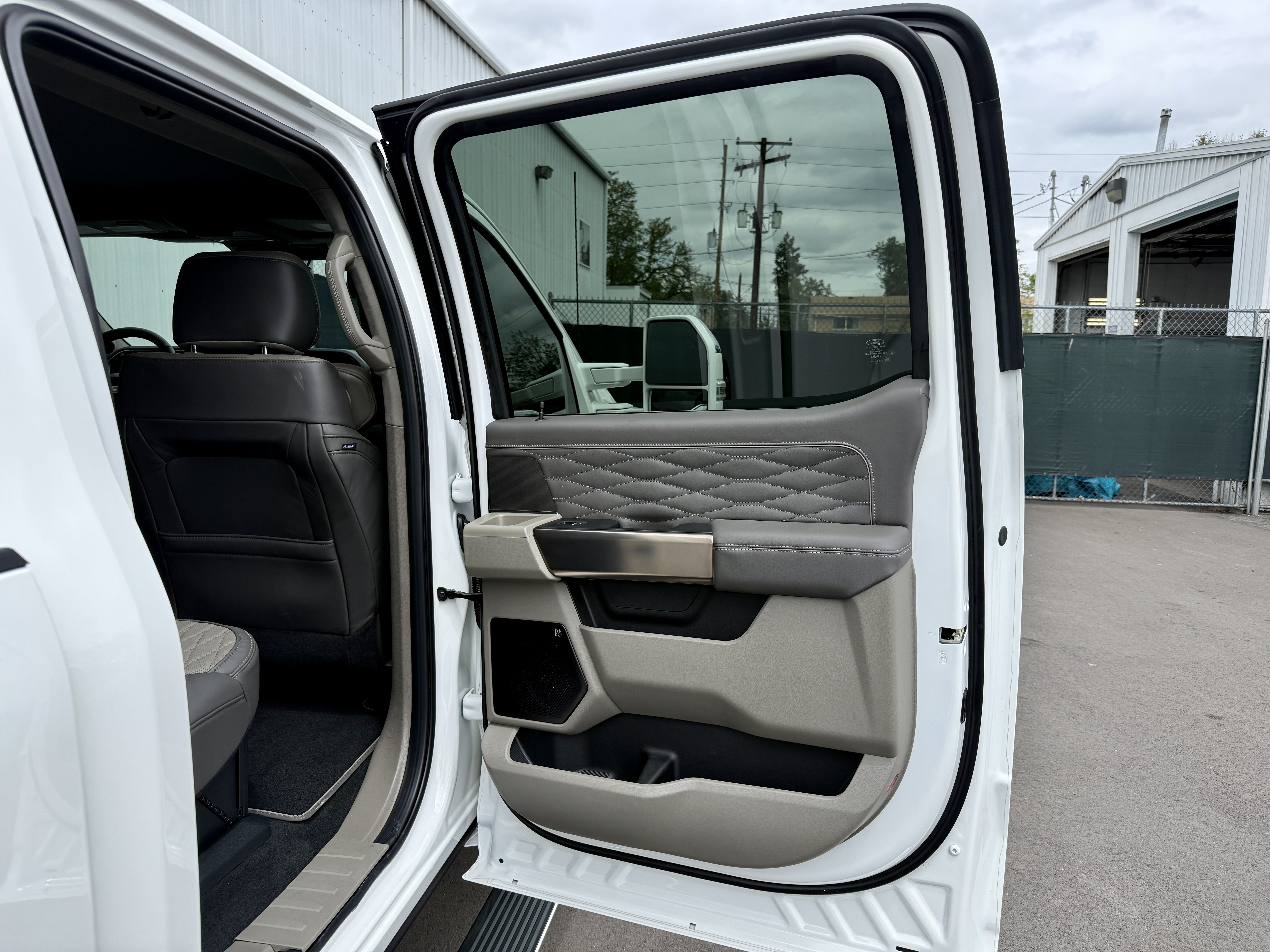 Used 2026 Ford F450 4x4 Crew Cab Super Duty image 11