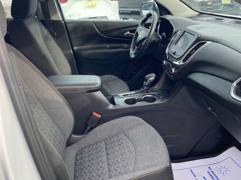 Used 2024 Chevrolet Equinox LT image 14