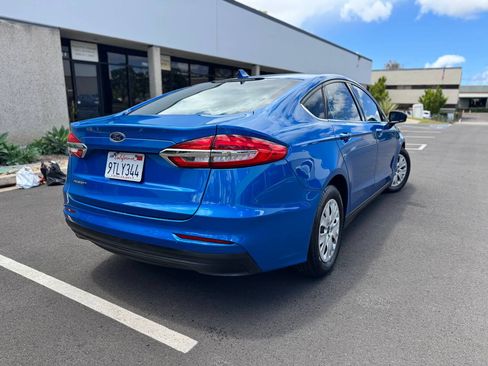 Used 2020 Ford Fusion S FWD image 23