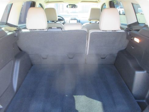 Used 2017 Ford Escape Titanium image 11