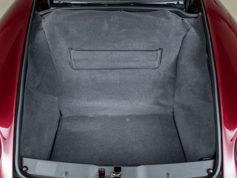 Used 1997 Porsche 911 Coupe RWD image 36