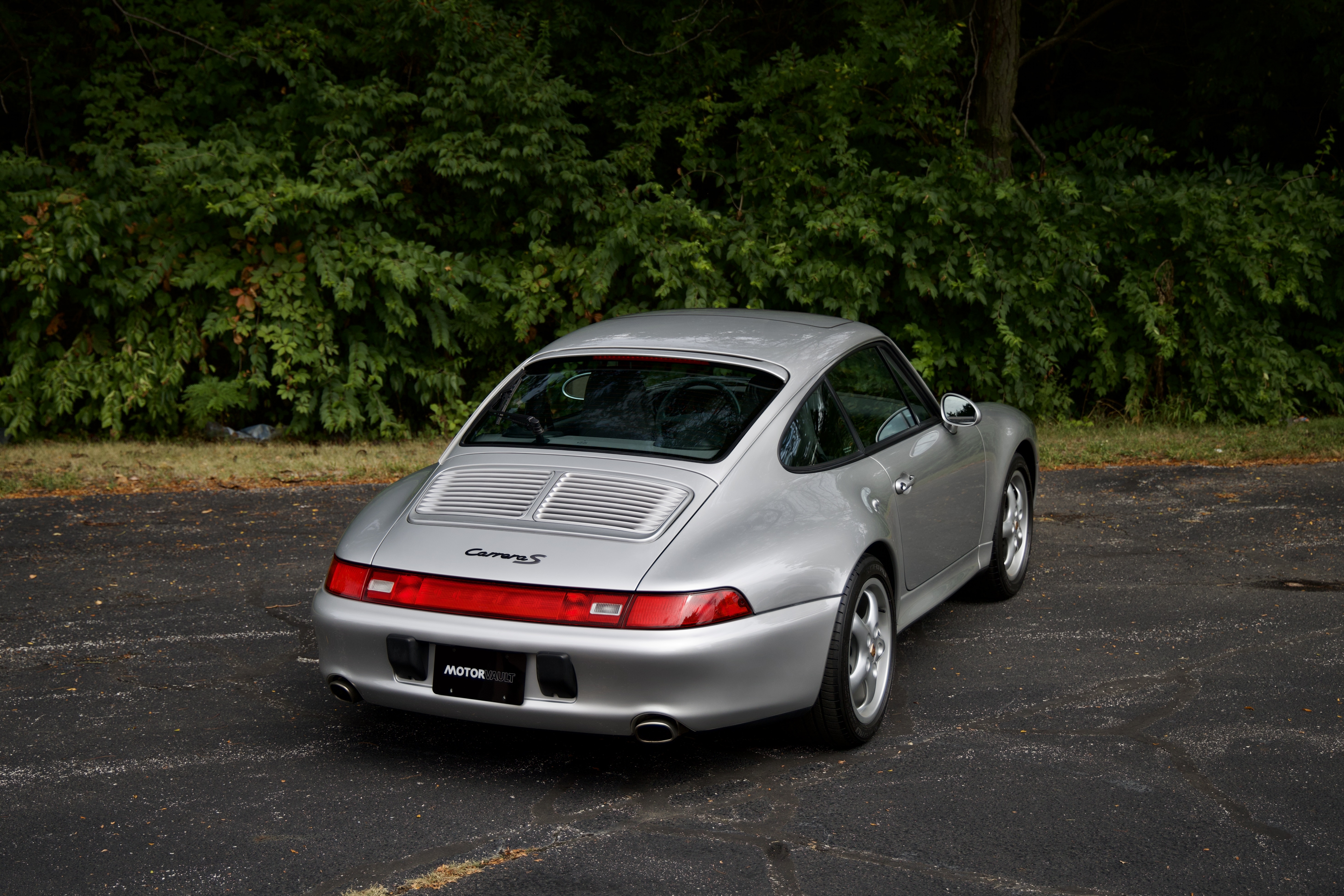 Used 1998 Porsche 911 Coupe RWD image 6