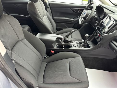 Used 2017 Subaru Impreza 2.0i Hatchback AWD/4WD image 12