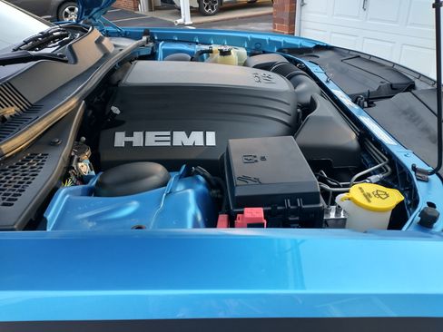 Used 2009 Dodge Challenger R/T image 7