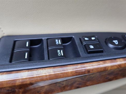 Used 2010 Honda Accord EX-L image 23