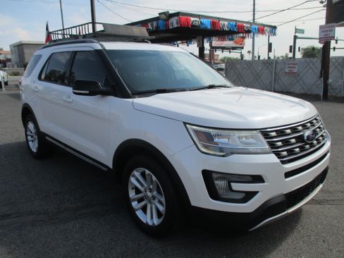 Used 2017 Ford Explorer XLT Sport SUV 4D FWD image 17