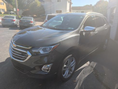 Used 2018 Chevrolet Equinox Premier image 1