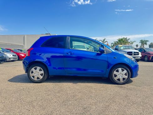 Used 2007 Toyota Yaris 2-Door Hatchback FWD image 10
