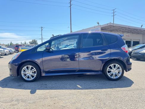 Used 2009 Honda Fit Sport image 4
