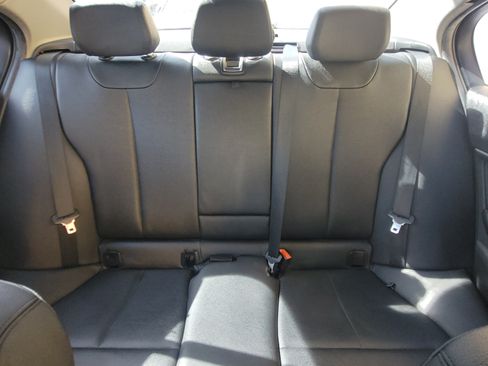 Used 2015 BMW 328i image 11