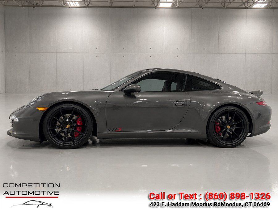 Used 2013 Porsche 911 Carrera S Coupe 2D RWD image 2