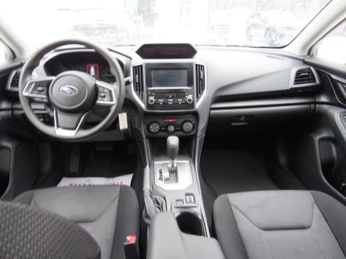 Used 2019 Subaru Impreza 2.0i Premium image 20