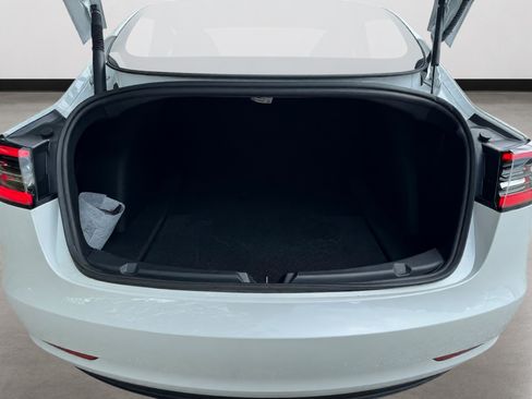 Used 2023 Tesla Model 3 Standard Range RWD image 14