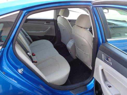 Used 2018 Hyundai Sonata image 8