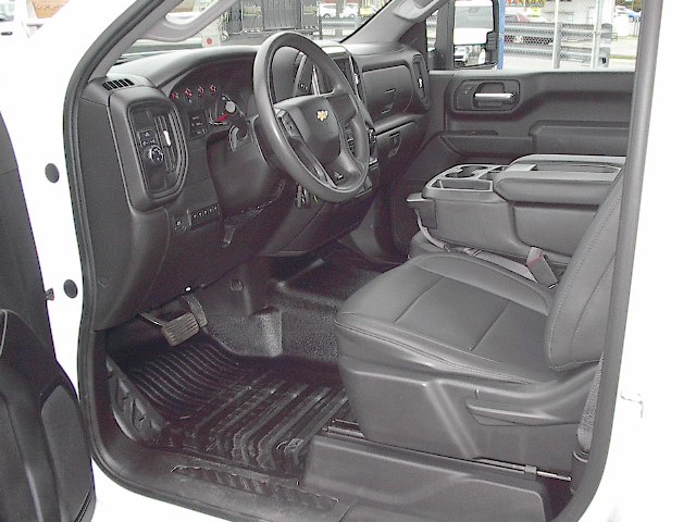 Used 2021 Chevrolet Silverado 3500 W/T RWD image 15