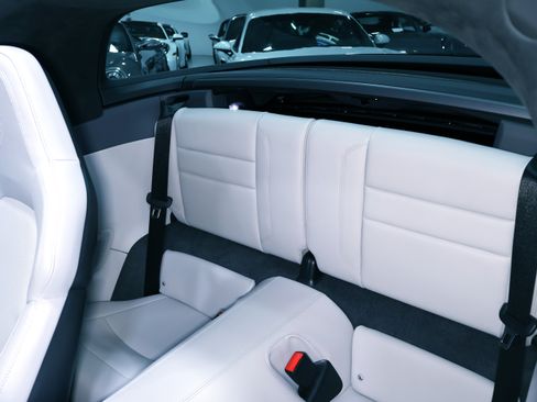 Used 2024 Porsche 911 Targa 4 GTS image 23