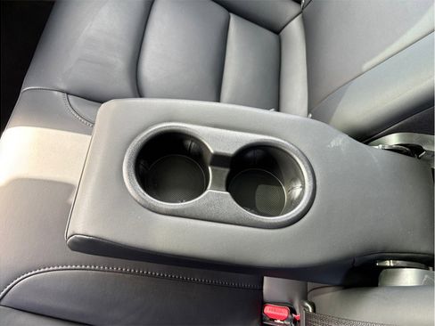 Used 2020 Tesla Model 3 Performance image 35