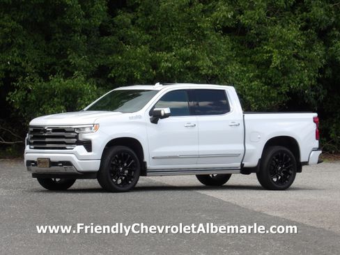 Used 2026 Chevrolet Silverado 1500 4x4 Crew Cab High Country image 1