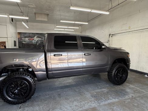 Used 2021 RAM 1500 2WD Crew Cab Big Horn image 8