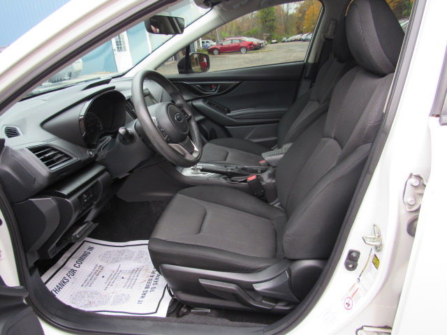 Used 2017 Subaru Impreza 2.0i Hatchback AWD/4WD image 11