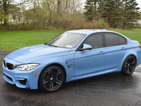 Used 2017 BMW M3 Sedan RWD image 5