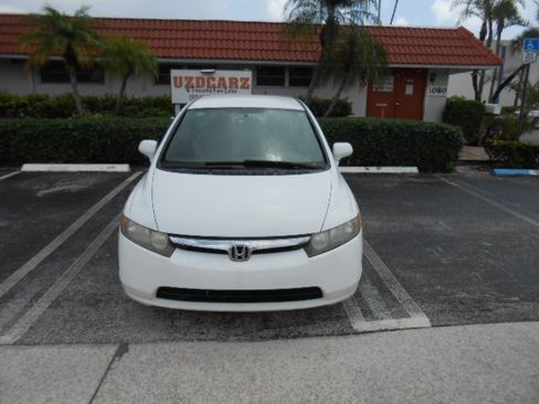 Used 2006 Honda Civic LX Sedan image 8