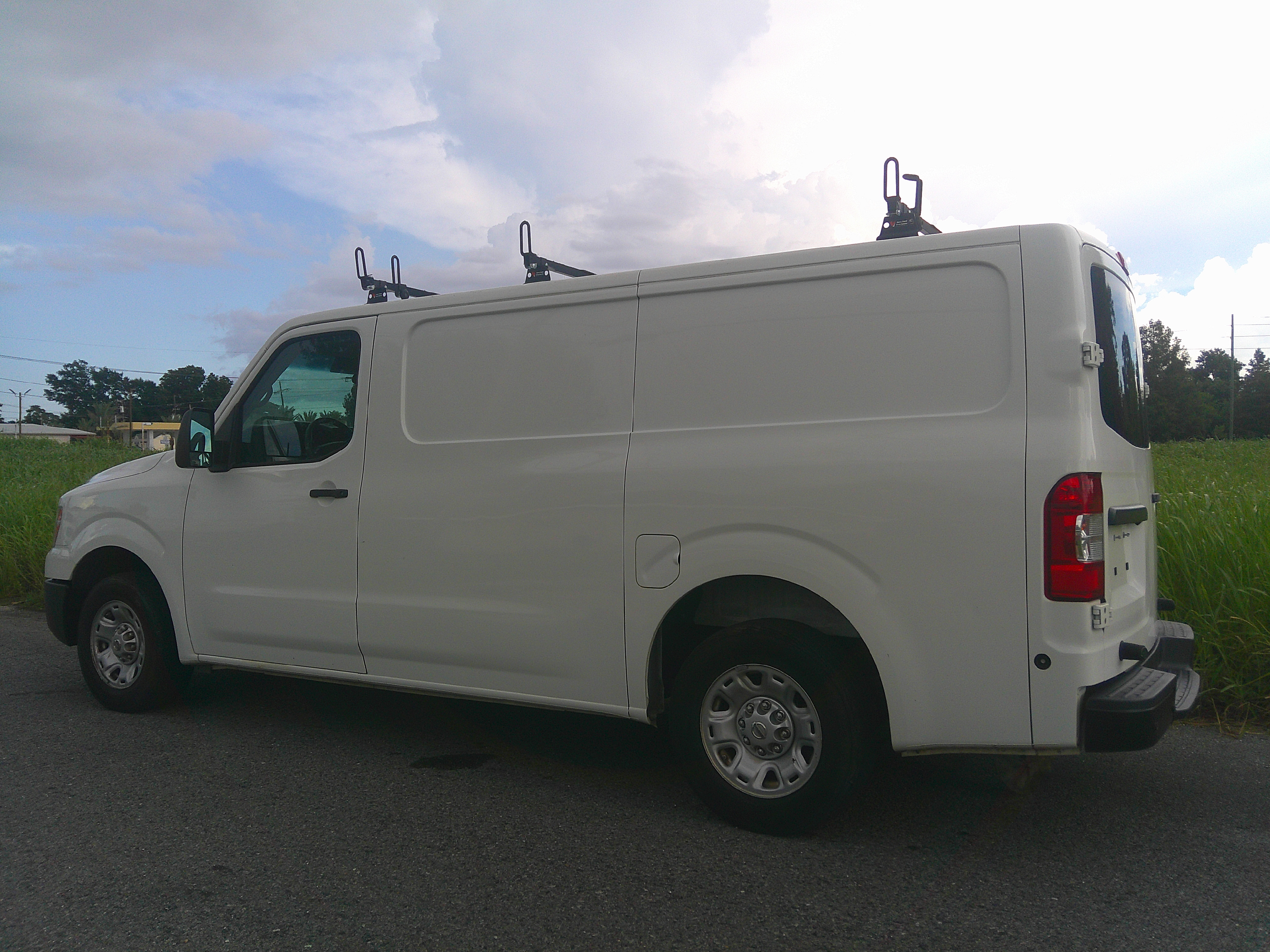 Used 2019 Nissan NV 1500 SV RWD image 6