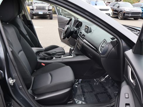 Used 2015 MAZDA MAZDA3 i SV image 14