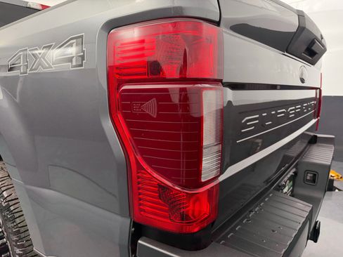 Used 2022 Ford F350 XLT image 15