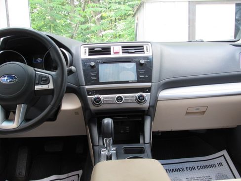 Used 2015 Subaru Outback 2.5i Premium AWD/4WD image 19
