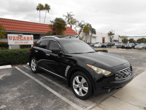 Used 2010 INFINITI FX35 image 7