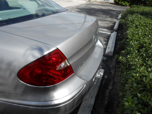 Used 2007 Buick LaCrosse CX FWD image 20