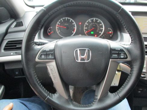 Used 2010 Honda Accord EX-L image 28