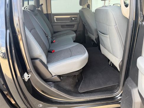 Used 2016 RAM 1500 SLT image 14